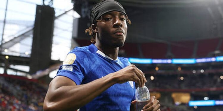 Arsenal Eye Chelsea Noni Madueke as Winger Search Intensifies