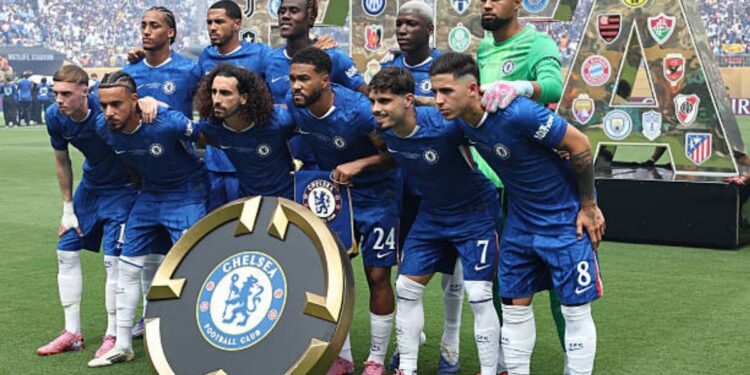 Chelsea Plot Late Transfer Window Surge Despite Ongoing Player Sales