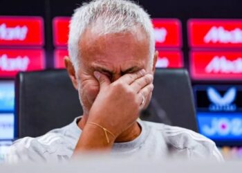 José Mourinho Moved to Tears as Porto Legend Jorge Costa Passes Away Aged 53