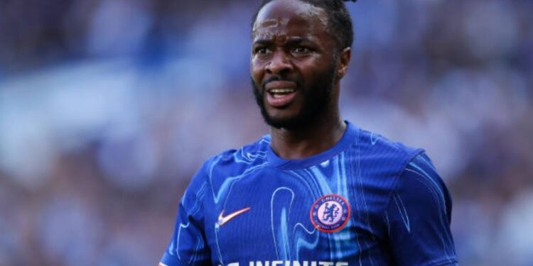 Raheem Sterling: Chelsea Future in Doubt as Fulham Circle