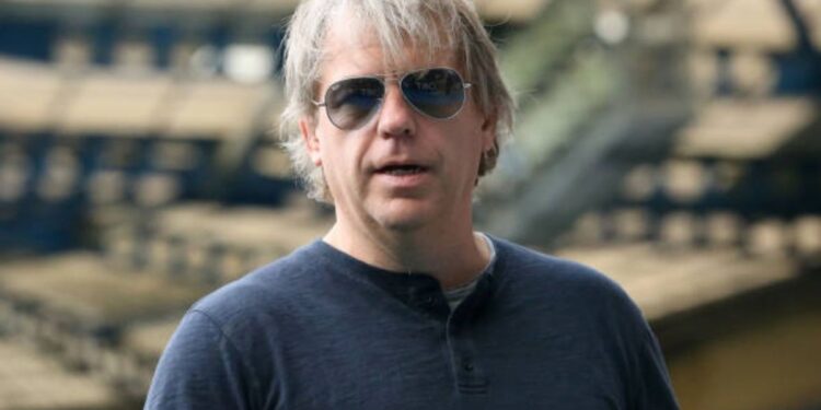 Chelsea Still Under UEFA Pressure Despite Player Sales: Financial Expert Warns of Long Road Ahead