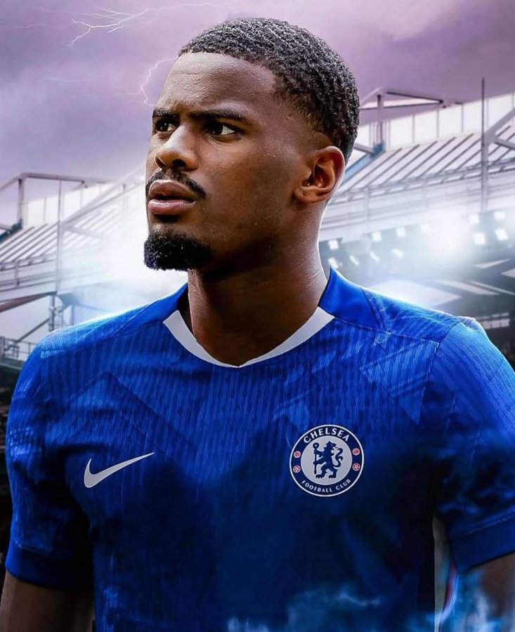 The Blues are on the verge of confirming the signing of Ajax wonderkid Jorrel Hato, a versatile defender who will become the club’s eighth summer signing. Once the deal is finalised, Hato will add depth and competition in defence, with Enzo Maresca continuing to shape his squad for the long season ahead.