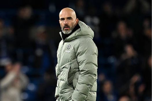 Enzo Maresca questions VAR consistency after Caicedo red card vs Arsenal