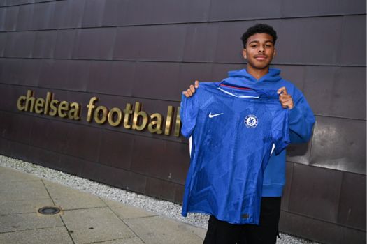 Isago Silva Signs First Professional Contract With Chelsea — Following Thiago Silva’s Legacy